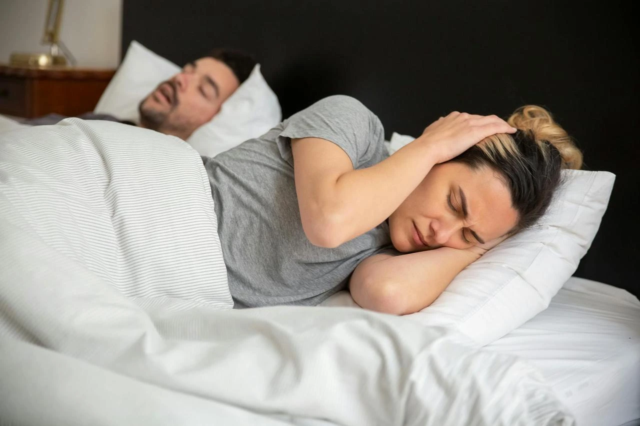  How to Stop Snoring While You Sleep?